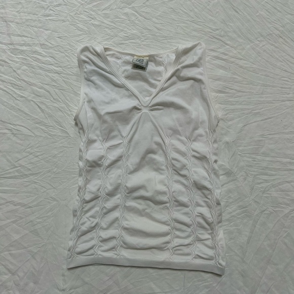 White fitted ruched nylon tank - Picture 8 of 13